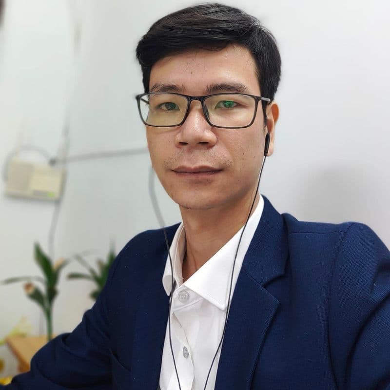 Mr. Hà